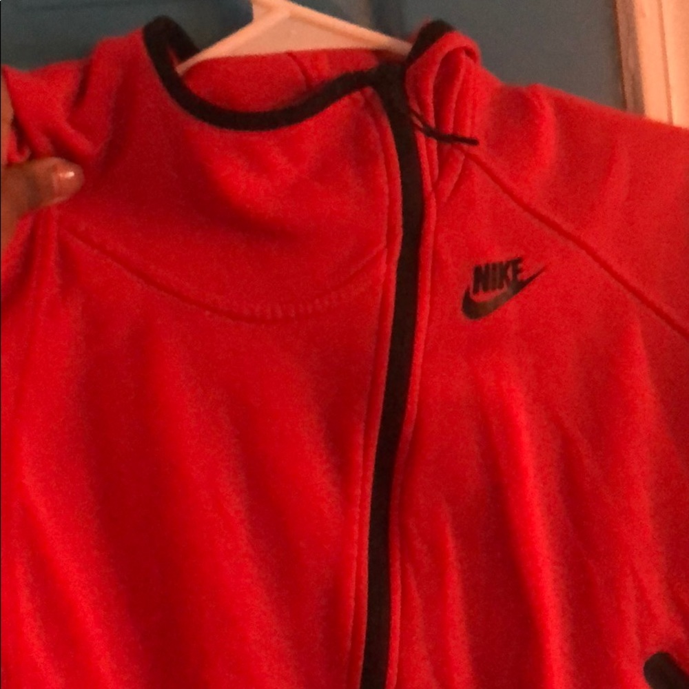 Nike jacket - Picture 2 of 3
